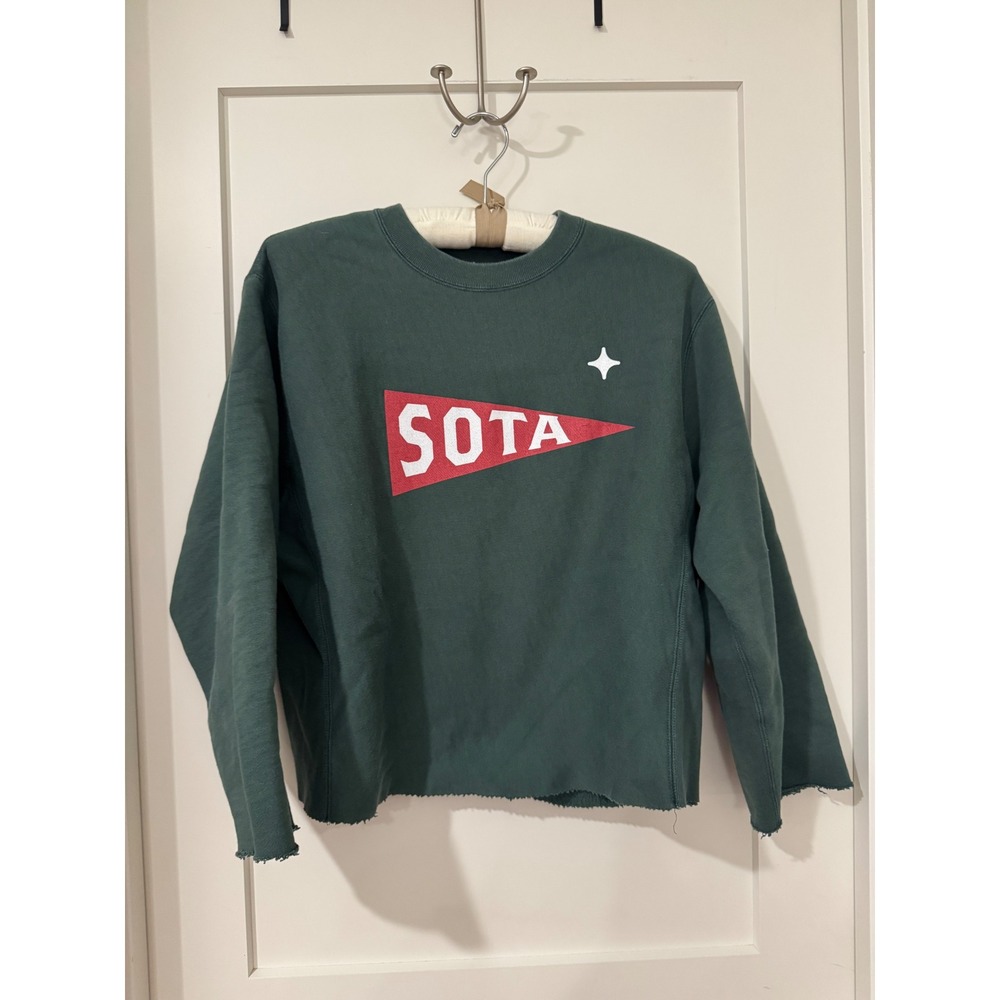 SOTA Clothing Co Hunter Green Pennant Graphic Raw Hem Sweatshirt Womens Medium